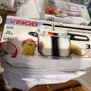 Stainless Steel Pressure Cooker - Silver